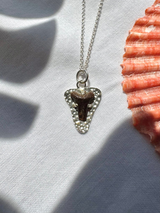 Textured shark tooth necklace