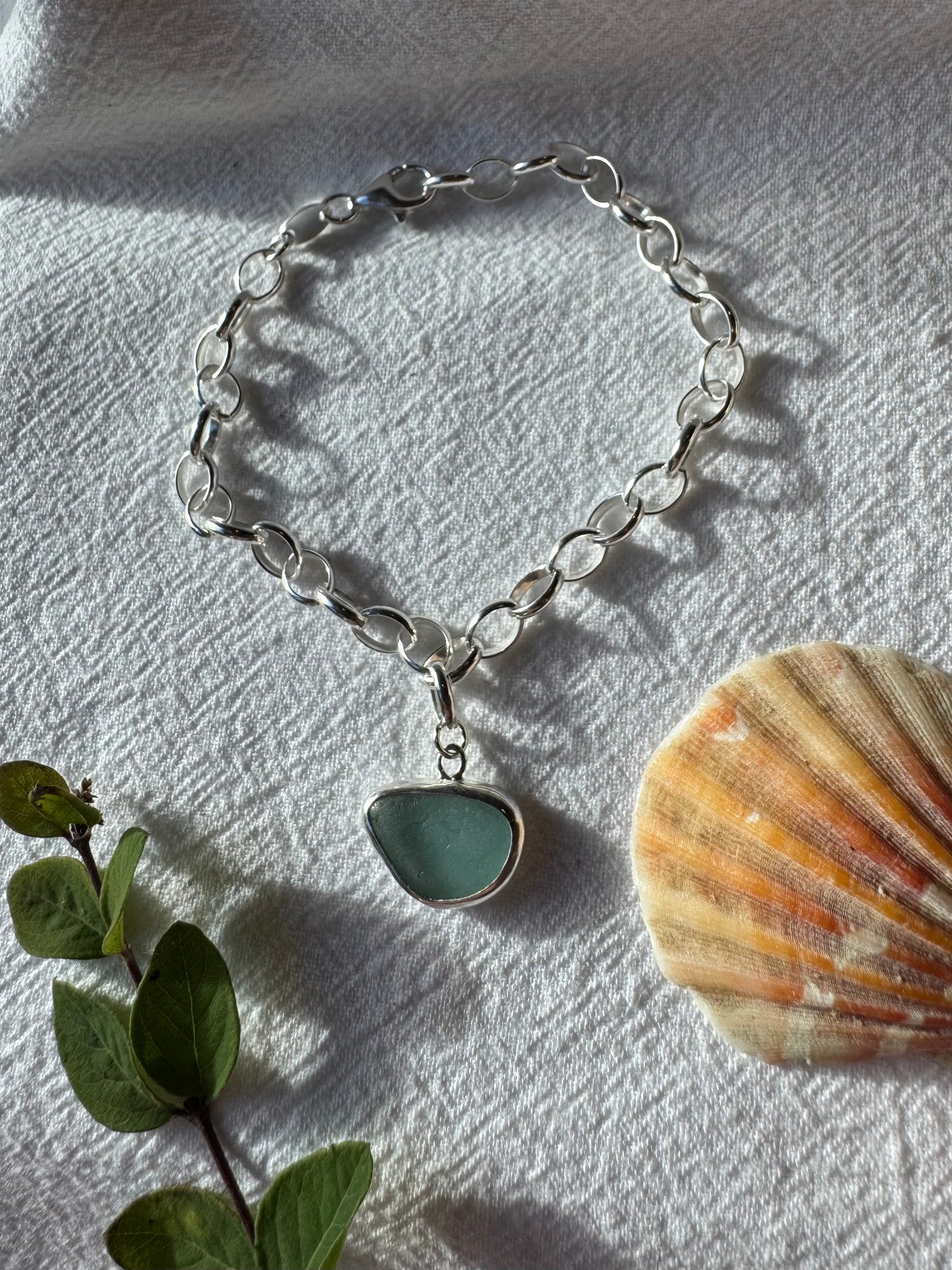 Teal seaglass bracelet