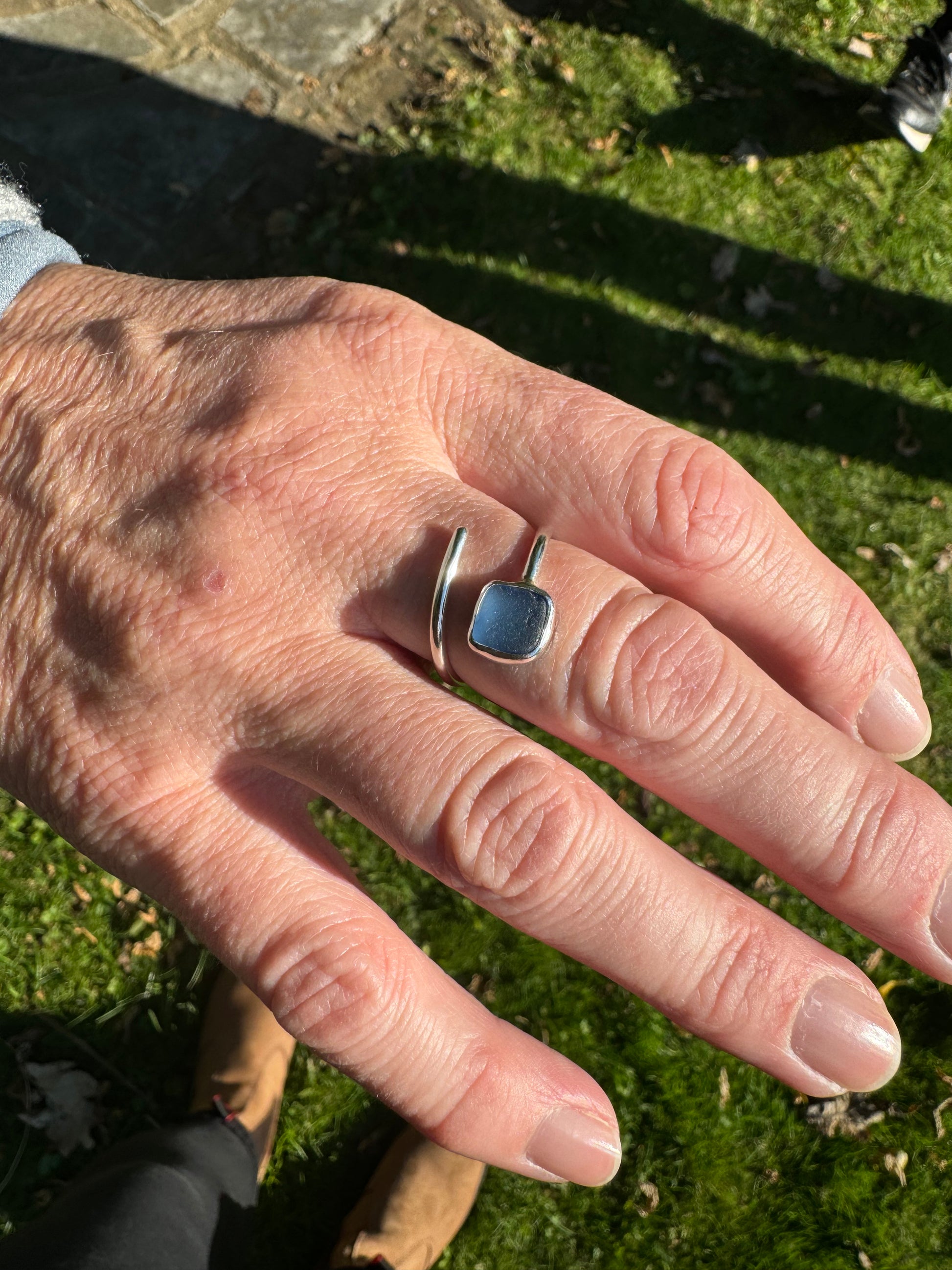 seaglass ring workshop outside workshop